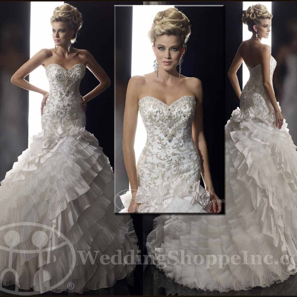 Christina Wu wedding dress<SHARE>
